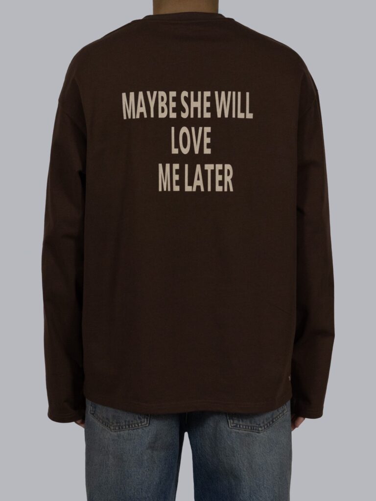 Bruine longsleeve van Broke Boys Club, achterkant