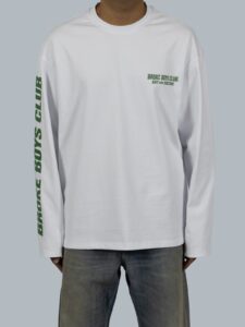Witte longsleeve van Broke Boys Club, productfoto